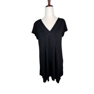 Neiman Marcus top women’s small black V-neck loose fit short sleeve tunic